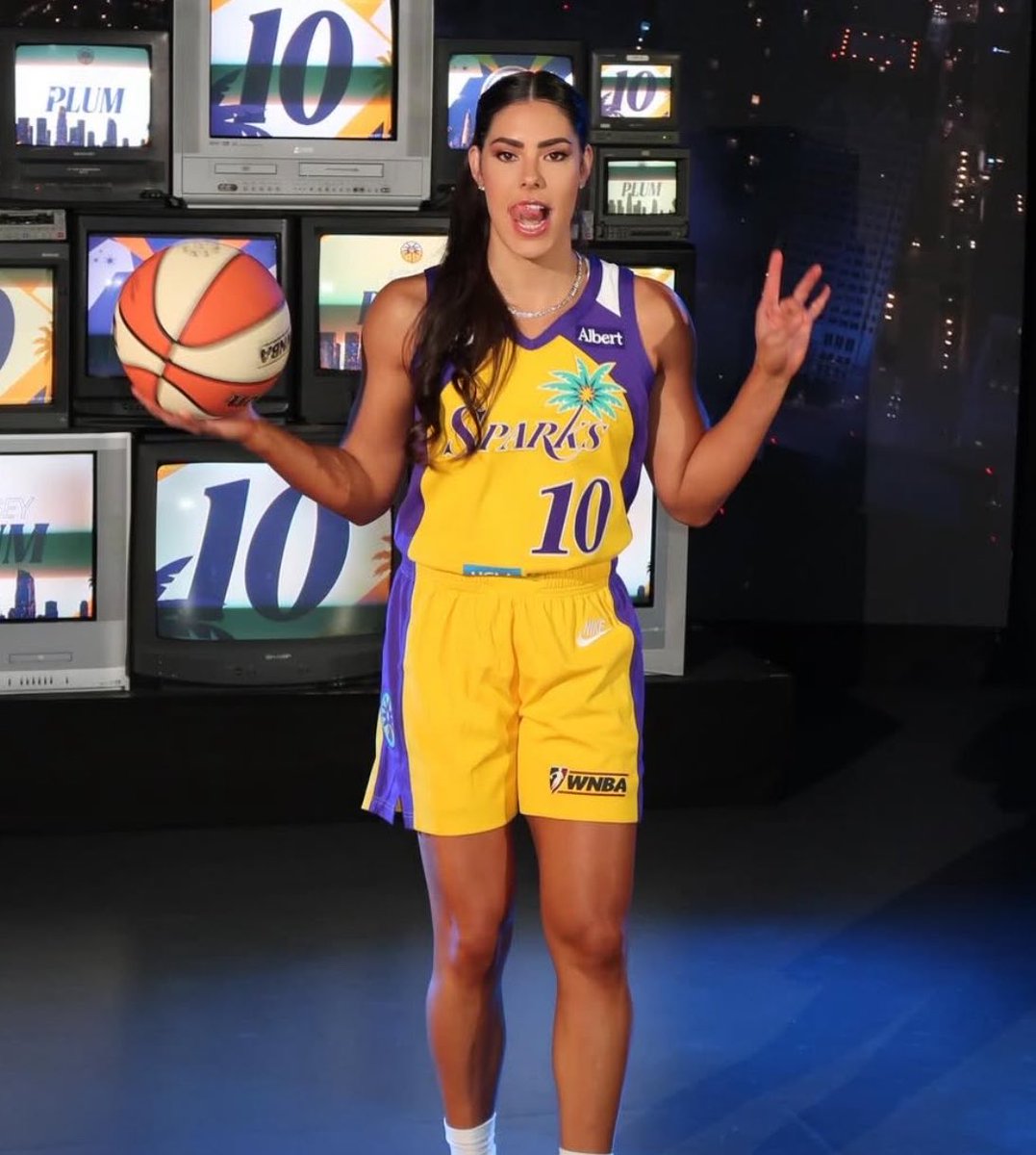 Hoop Central tweet media