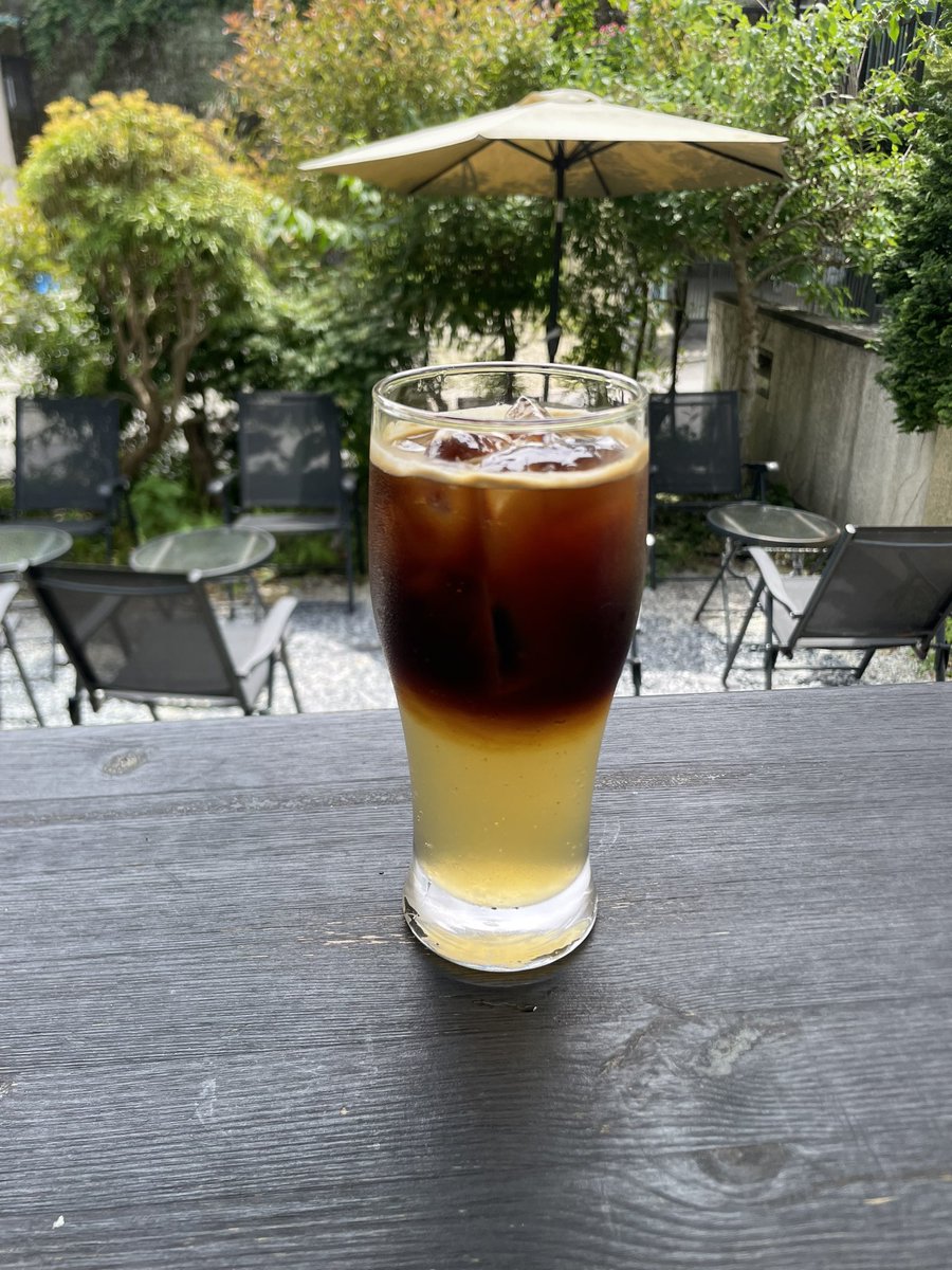 hirokakicks's tweet photo. エスプレッソレモネード🍋☕️毎朝飲んでる。シアンのメニューに入れようかな https://t.co/CshcpTsH4m