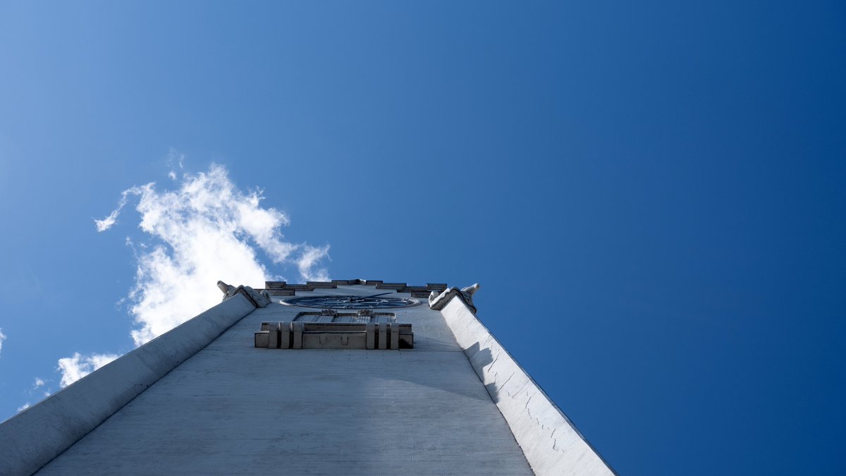 StockmoreImages's tweet photo. Toward the Open Sky

Stone rising into blue.
A single cloud drifting past the tower.
Perspective turning architecture into atmosphere.

Sometimes looking up changes everything.

There’s more to life with Stockmore.

#ArchitecturalPhotography #UrbanPhotography #SkyPhotography #AuthenticPhotography #VisualStorytelling #Stockmore #StockmoreImages