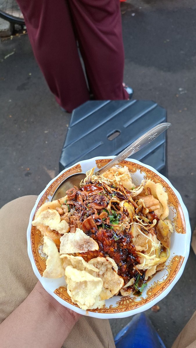menget69's tweet photo. apa apaan nih hidup
tiba tiba bola udh kelar aja https://t.co/qSXuAPCqvx