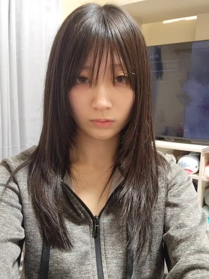 あまの tweet media