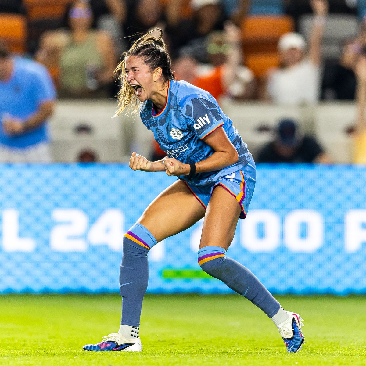 NWSL's tweet photo. Maggie Graham, take a bow 👑 https://t.co/J8njYrK5gl