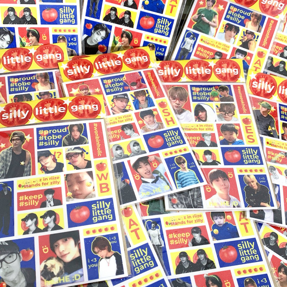 studio2O1's tweet photo. READY STOCK

RIIZE
silly little gang sticker pack🍅🧢⭐️💥

🔗: https://t.co/yY5SHjyyeM

t. sungchan eunseok wonbin sohee sticker https://t.co/mSaesgThEm