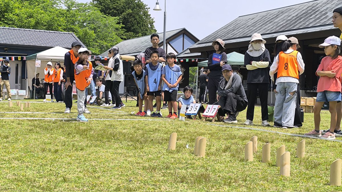 tko_kankou's tweet photo. 【武雄温泉保養村ほたる祭り】
もよおし広場にぜひお越しください🙌
9:00～17:00スワンボート・ローボート乗船
15:00～唐津「大野大黒舞」（餅まき）
15:30～佐賀大学アカペラサークルScore!!
16:00～DANCE STUDIO status.武雄校
16:30～九州男児新鮮組
17:30～18:30 ビンゴ大会
20:00～ほたる鑑賞 https://t.co/fKZgpLIXCC