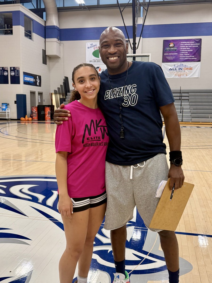 MaddyMcCarthy27's tweet photo. Thank you Coach Polite and @Hood_wbb for a great camp today! I enjoyed the atmosphere and getting to meet some new people as well as learning and growing as a player! https://t.co/L7xOi62pMc