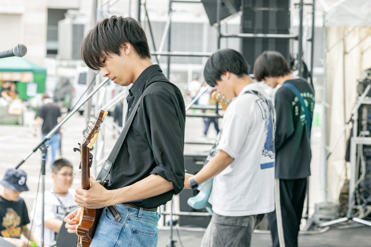 shiosairock's tweet photo. 【🔥潮騒ロック開催中！🔥】

2026年の潮騒ロック
RED STAGE トッパーは
O1D AGE！

初めての潮騒ロック
熱が伝わってくるライブでした！

5.24（日）
『SHIOSAI ROCK FESTIVAL 2026』
イオンモール高松北側平面駐車場
入場無料

photo by @tun_712 

#潮騒ロック
#SRF2026 https://t.co/mE9vjOBkFy