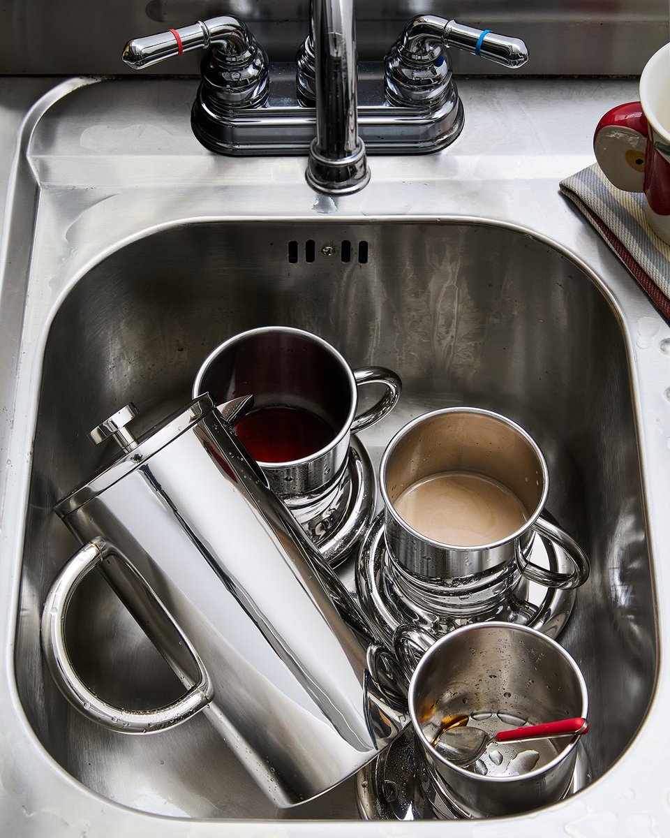 PaddockShops's tweet photo. Sip in style ☕✨ Discover the Emma Chamberlain x West Elm stainless steel collection. Your coffee routine just got a chic upgrade! https://t.co/kLXpfjFdgH