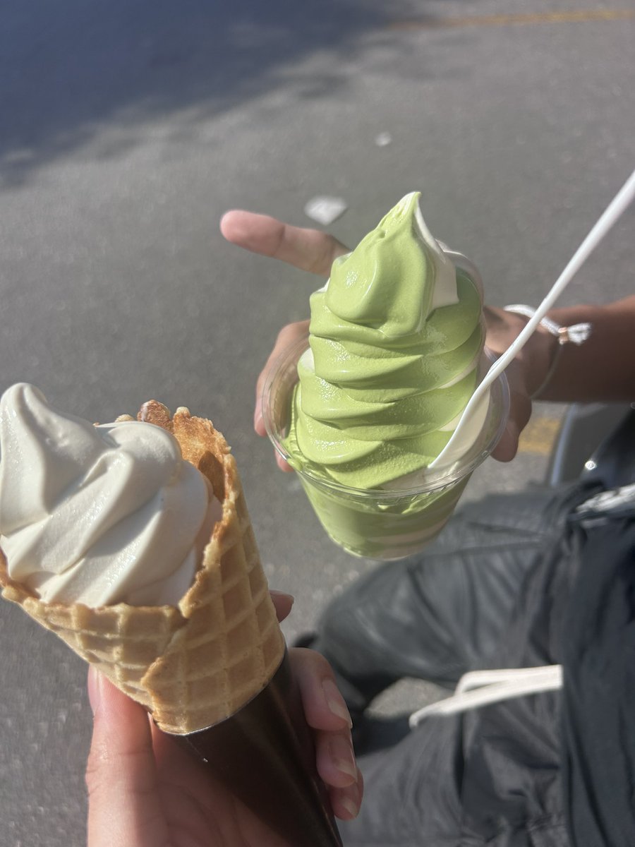 kara くコ:彡 tweet media