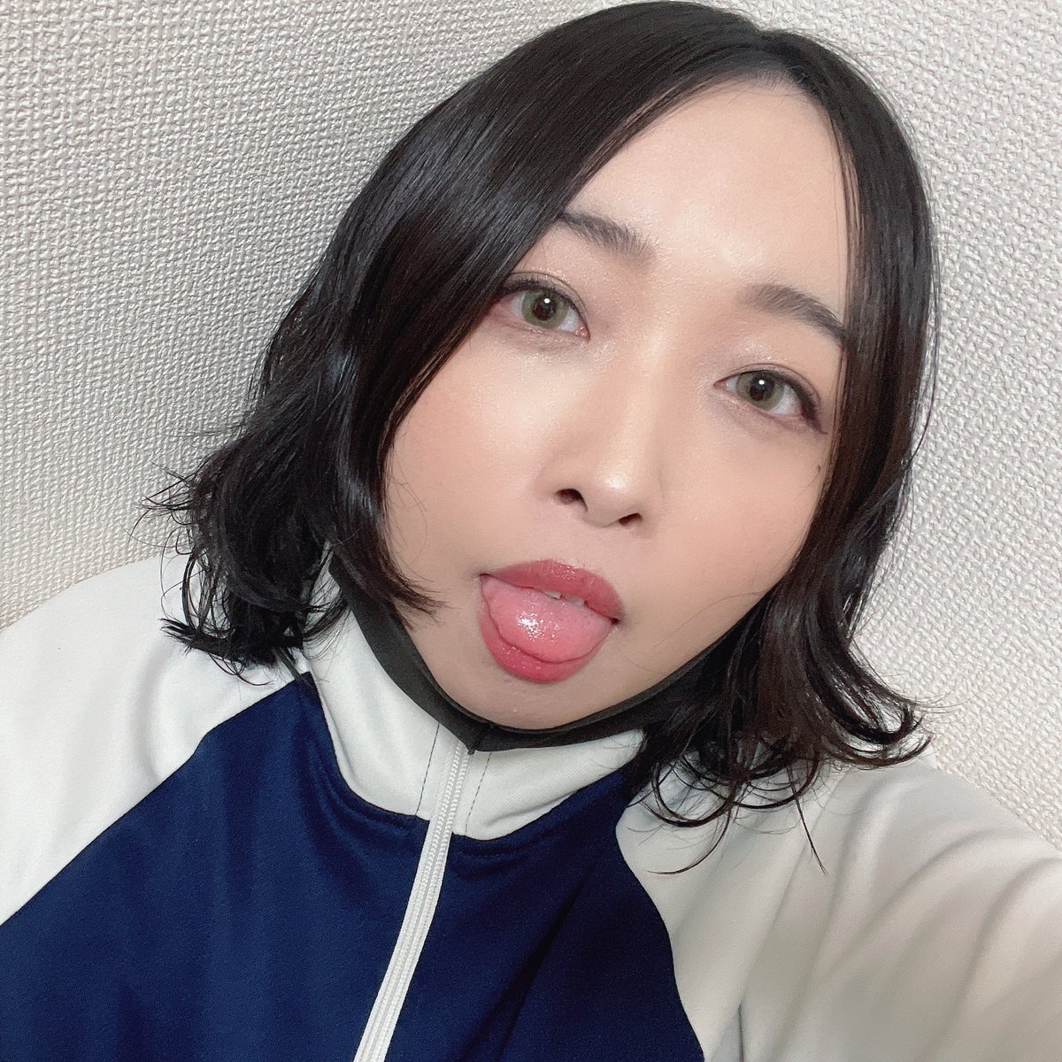 カラオケ&ダーツバー BAR 4(yon) tweet media