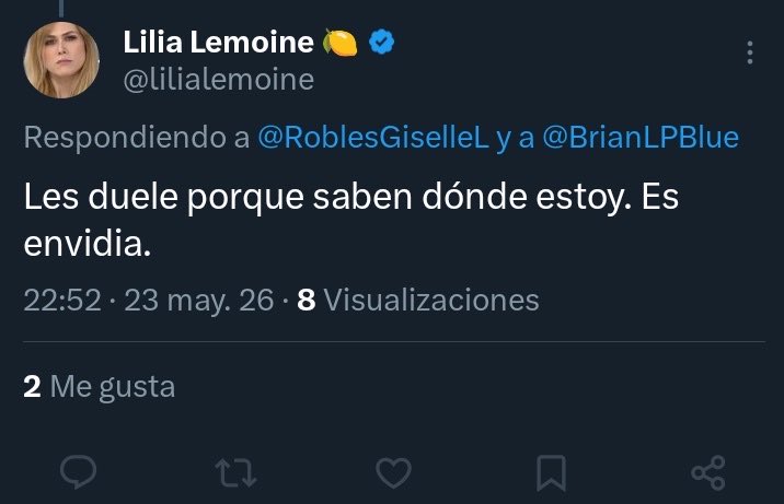 lorem ipsum tweet media