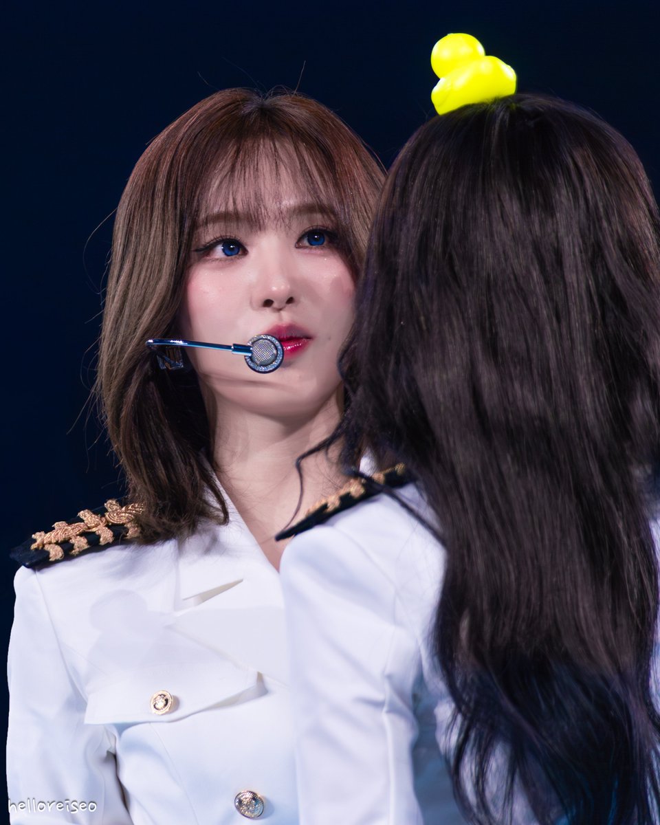 HelloReiseo's tweet photo. 260322 '2026 DIVE into IVE' 리즈 (10)

#리즈 #LIZ #IVE #아이브 https://t.co/MXIBmJDPBM
