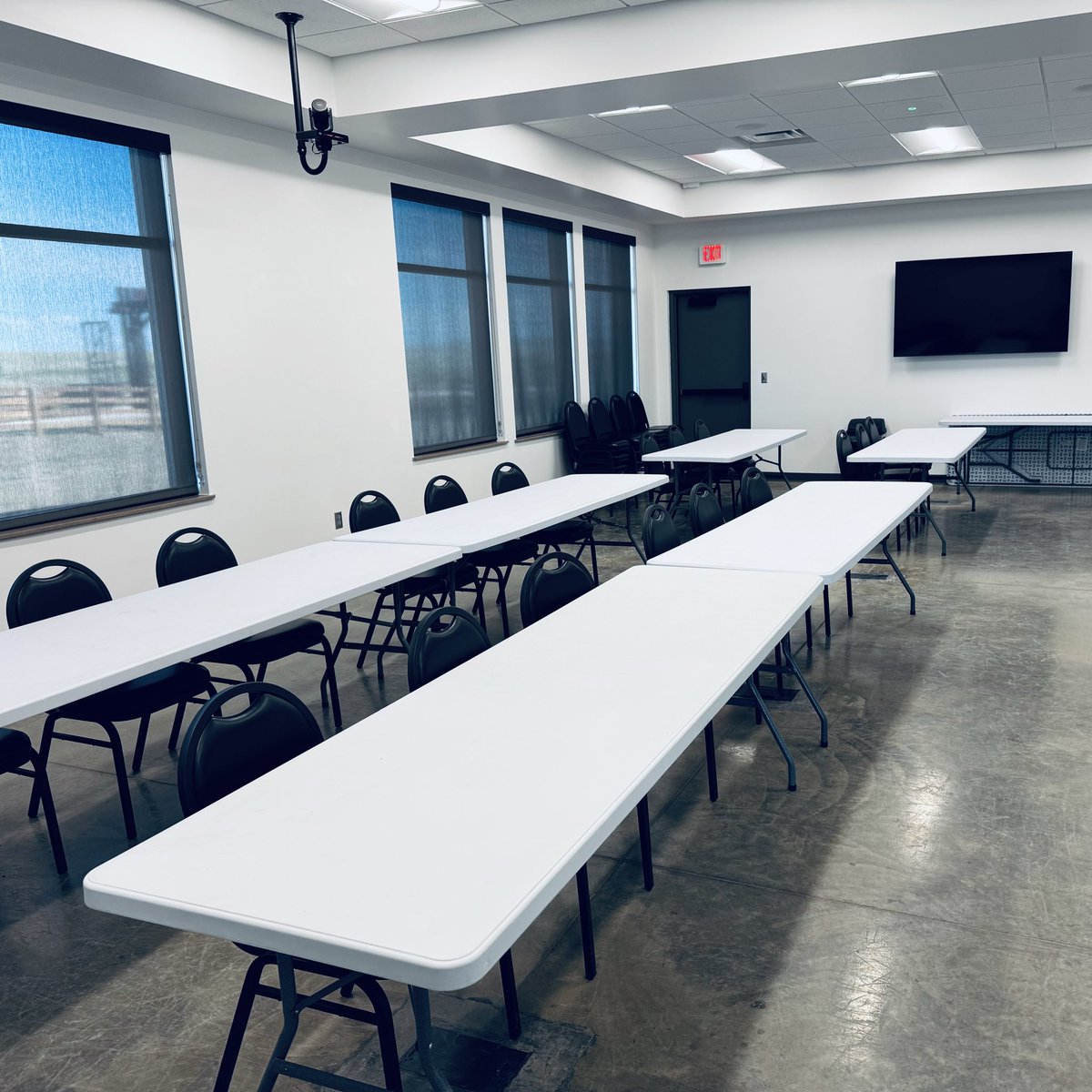 PewLongRange's tweet photo. Yep it’s just an empty classroom, but the people who left here today aren’t the same people they were when they arrived. #precisionrifletraining https://t.co/OtJ38XMtY2