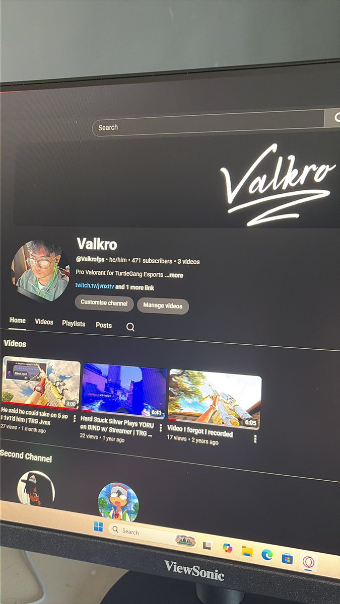 Valkrofps's tweet photo. back in fucking business baby https://t.co/rv8T0nAo6t