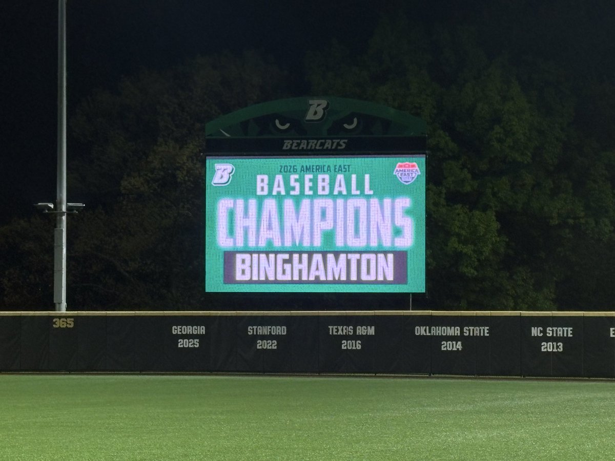 TJEck_TV's tweet photo. BACK TO BACK AMERICA EAST CHAMPS! 

@BinghamtonBASE https://t.co/rkMy7MSKQq
