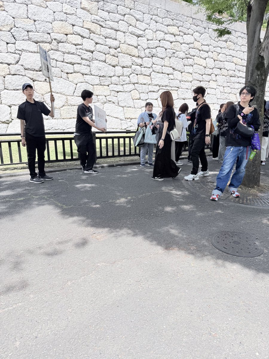 minoru_bz's tweet photo. タンブラー列やべえ https://t.co/MxXnhkZ4bD