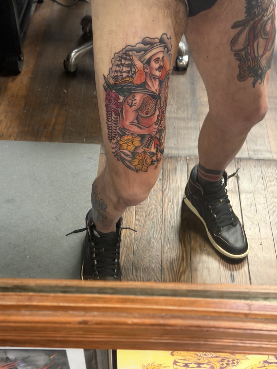 AndrecitoSF's tweet photo. Tattoo finished!!

Here is Javi, my new sailor!
...and Collin, his lumberjack fuckbud.
Errr... husband. 😈
#tattoo #gaybear #gaybears #kinky #SF #tomoffinland #RavenEyeTattoo https://t.co/sPQP7CZrj4