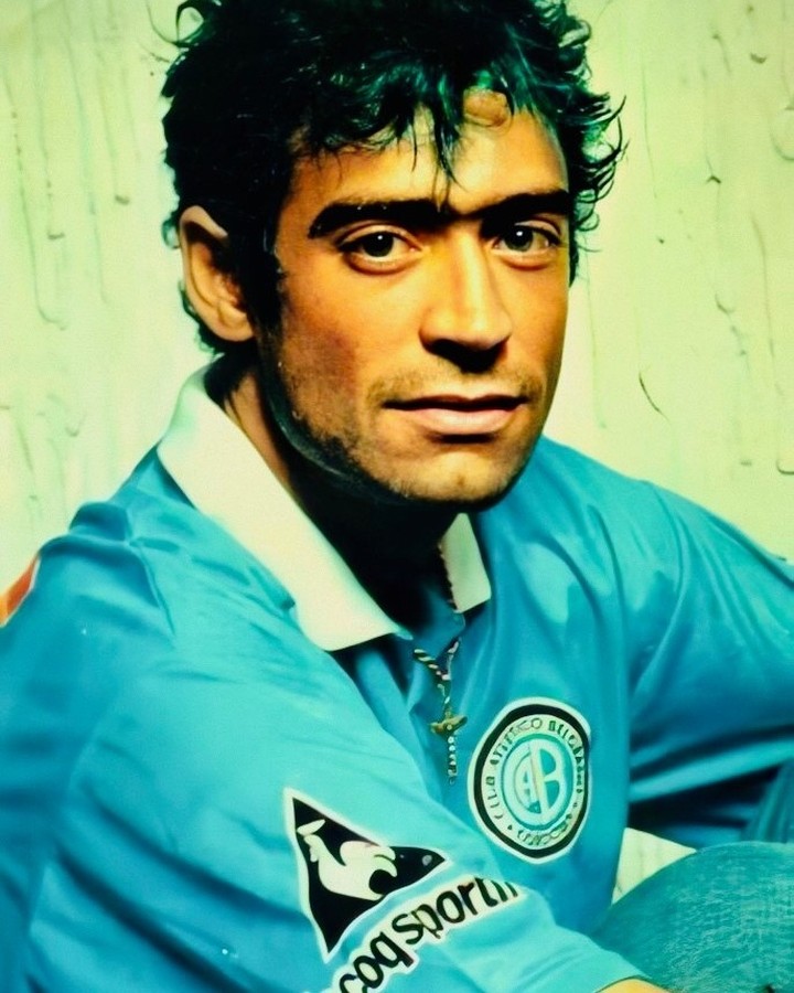 Francoj1905's tweet photo. Potro querido, hoy te vamos a necesitar más que nunca hermano, donde quiera que estes hacete un tiempito y echanos una mano. Feliz cumple 🩵🏴‍☠️ https://t.co/Sftcixj9sH