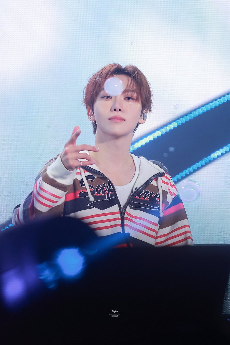 려부ꕤ tweet media