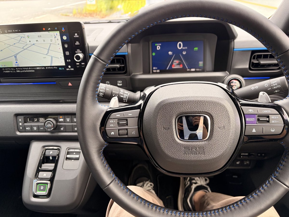 Ratestory_JP's tweet photo. HONDAでSuper-ONEの試乗してきました！エンジンサウンドがスピーカーから出るのは面白かったし何より加速が異次元すぎたꉂ🤣𐤔 #HONDA  #スーパーワン https://t.co/qHZwJu9ede