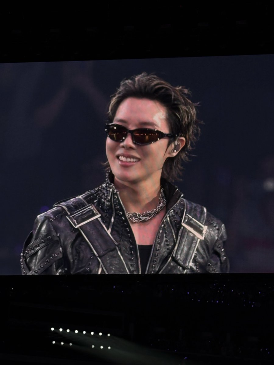 k s j gโท โ๏ธ tweet media