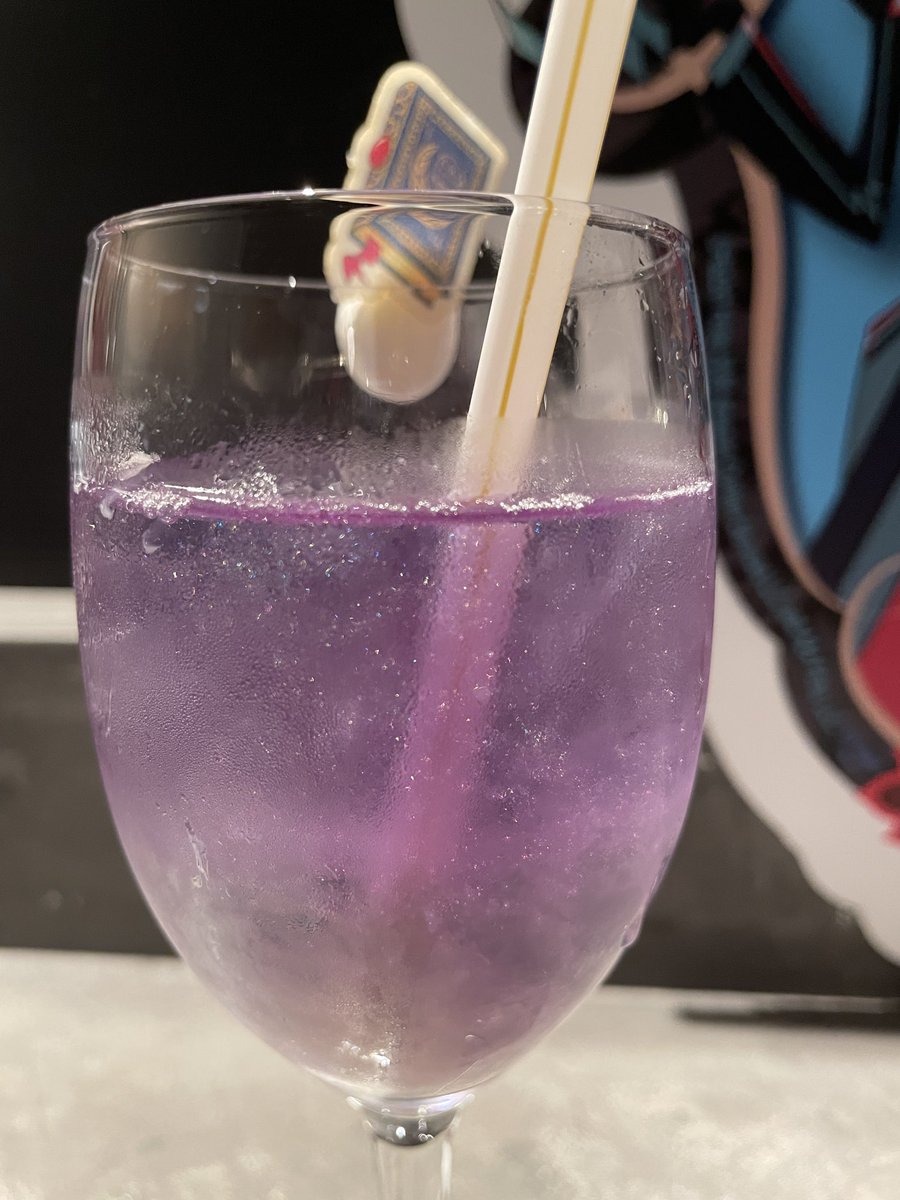 AliceXCat's tweet photo. ヘルヴァボスとハズビンホテルのコラボカフェに行ってきた〜
引き割とよかった〜
メイトのコラボカフェも当たるといいなぁ https://t.co/QDzjOi1sVh