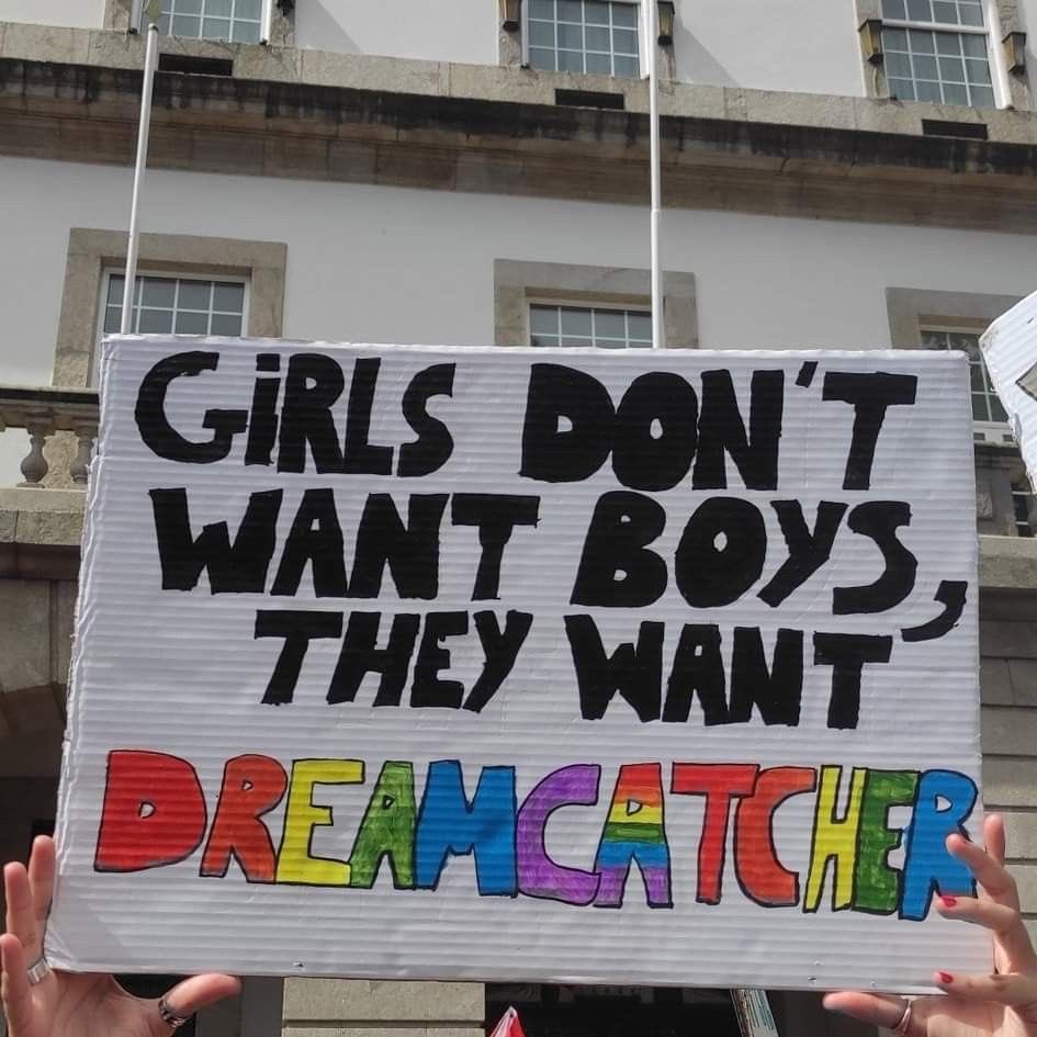 swagdadiemaddie's tweet photo. posting a dreamcatcher meme everyday, day 151 https://t.co/EtfT5dkhdd