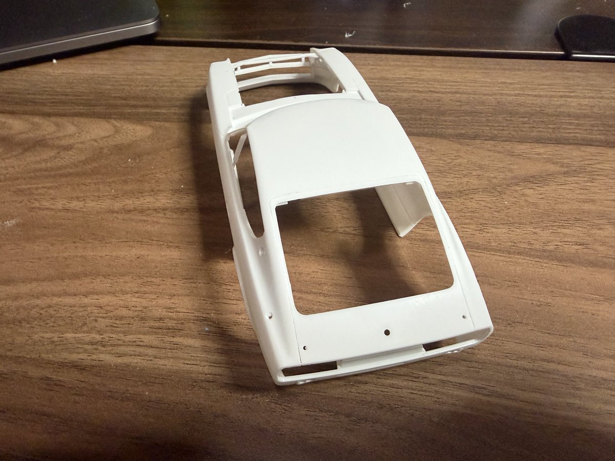 Horun6N's tweet photo. NISSANフェアレディ240Z
カーシリーズＮo367
表面処理中
（塗装ハゲ起こしたら心折れます）
#車　#プラモデル https://t.co/DtmMY5RPVF