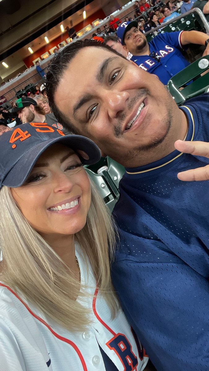 ThatAstrosGirl tweet media