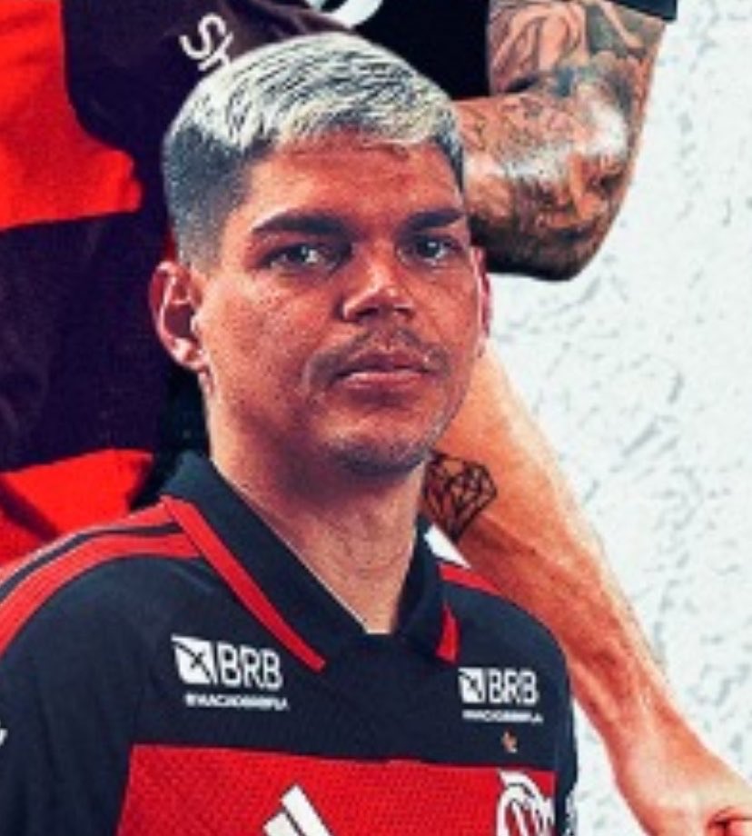 Denes ᶜʳᶠ | TETRACAMPEÃO tweet media