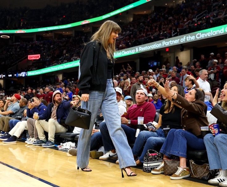 Taylor Swift Updates tweet media