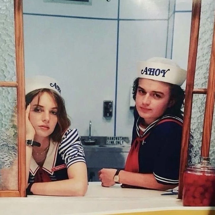 sinkquette's tweet photo. what a time https://t.co/VywIX7IGtm