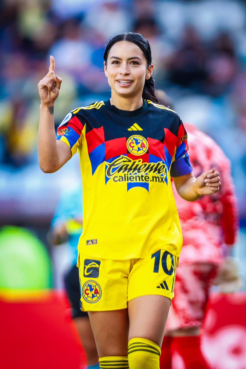 tudimebeto's tweet photo. EL AMÉRICA FEMENIL ES CAMPEÓN DE LIGA MX Y CONCACAF W😮‍💨💛🦅 https://t.co/6epPITAlne