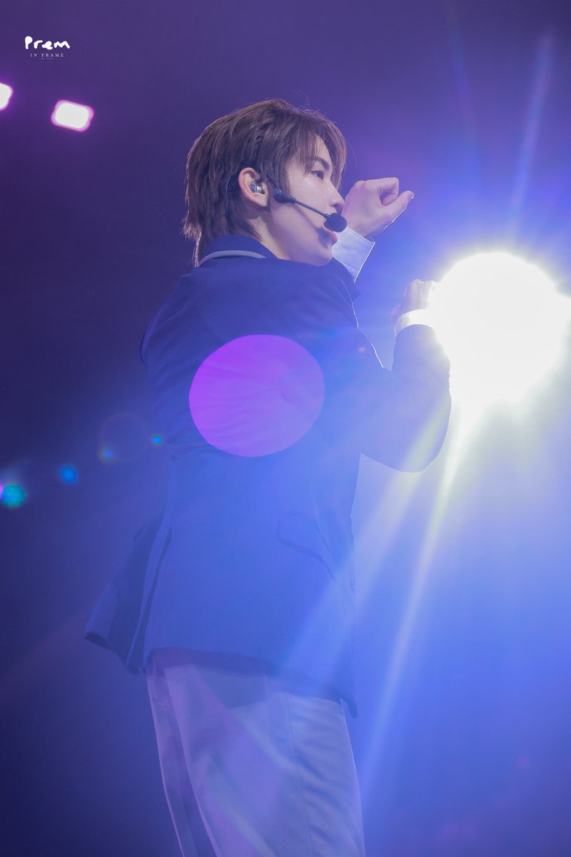 prem_in_frame's tweet photo. ──★ 

260523｜แมวโดนแสงเลย 5555455555

BOUNPREM GROW UP TOGETHER 
#LOLFanFest2026D2 
#prem_space @Prem_space  ‧₊˚ https://t.co/WNoCNBreRB