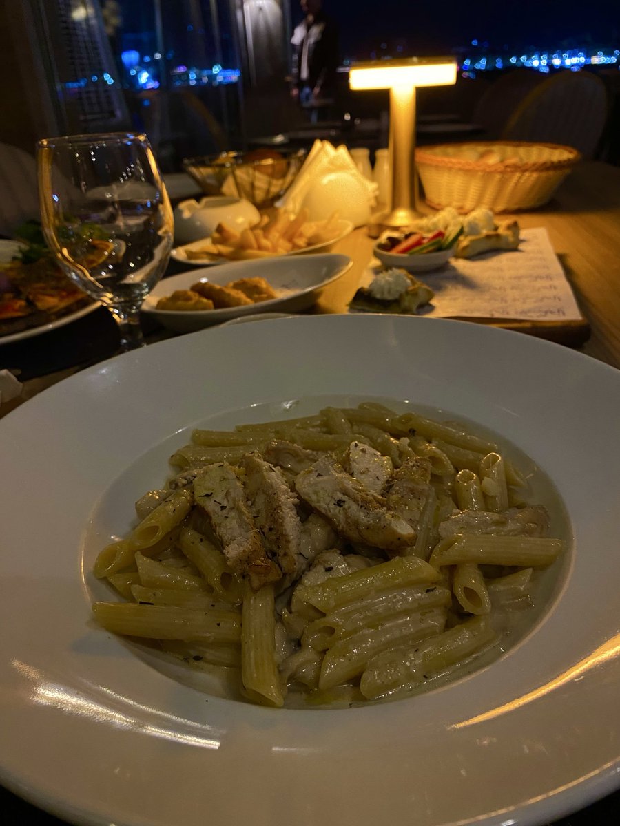 Villanelle tweet media