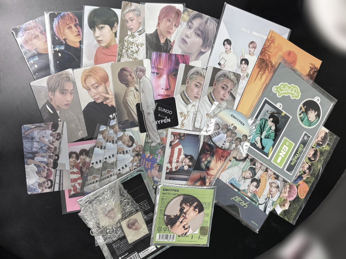 sunoo0398's tweet photo. 🌹enhypen.txt  トレカ　　

　譲　画像のトレカ、うちわ、ペンラ
　求　買取

⟡リプdmどちらでも大丈夫です🐈‍⬛...
⟡グッズを卒業する為希望のものありましたらお声掛けください(  ᴗ ᴗ)"⟡.·
⟡その他ハイキュー、サンリオ、たまごっち、なにわ男子等のグッズもございます。
#交換 #買取 #kpop https://t.co/zPR7dLKAQ4
