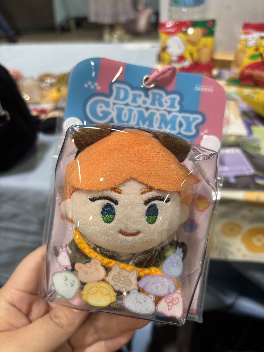 金 kim tweet media