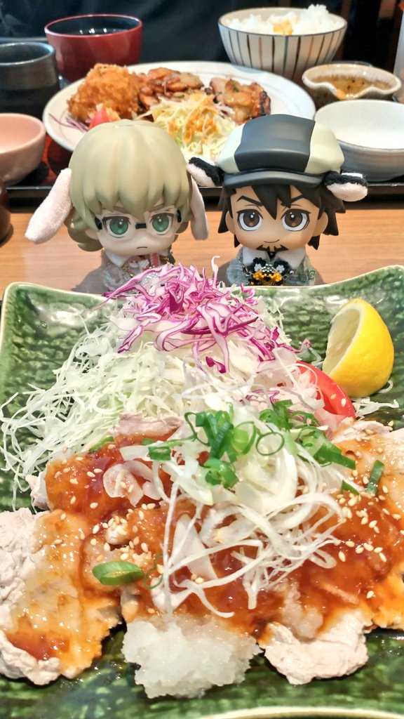 ねこま@コロの民&🐰🐰white🐰 tweet media
