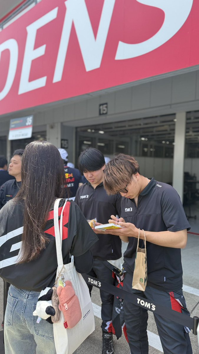 TOM'S Racing tweet media