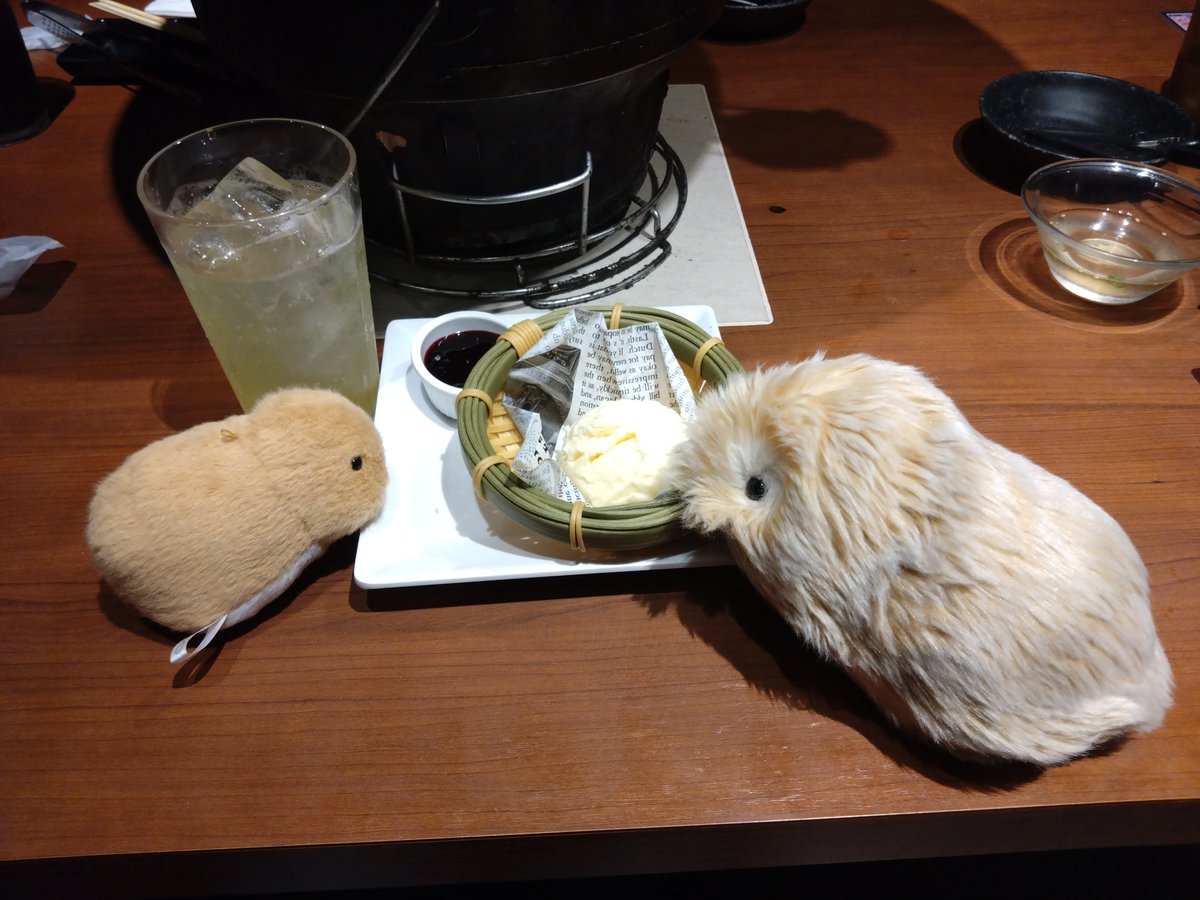 もふ tweet media