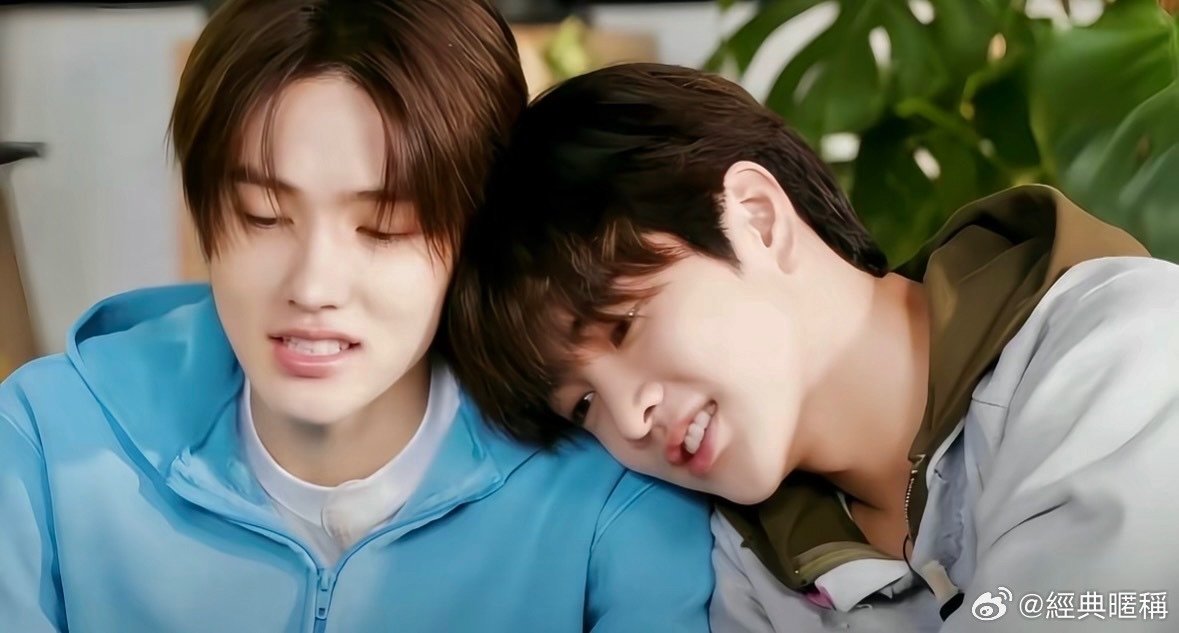 HyeonHoism's tweet photo. Gw menemukan manips hyeonkeon diminggu pagi yg cerah ini apa tdk modyar 🫠 https://t.co/PypsQBYqV7