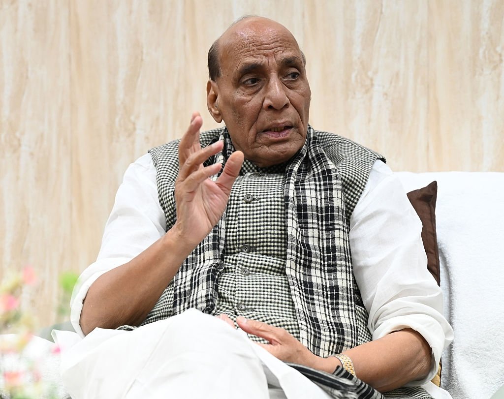 RT Hindi tweet media