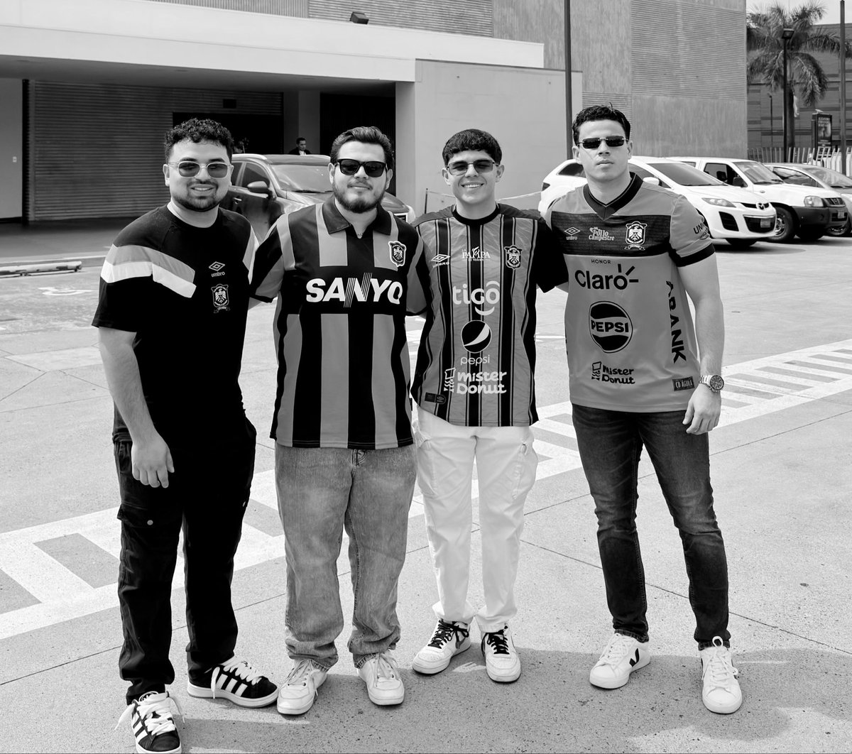 Tridente tweet media
