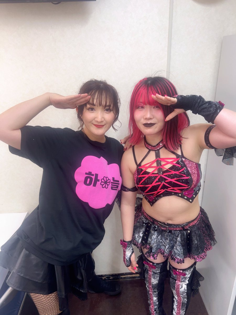 吏南🥀Rina tweet media