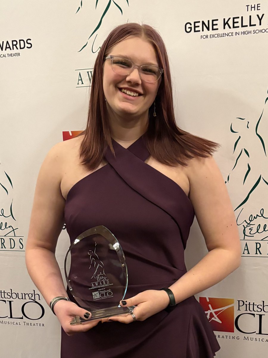 purbalite's tweet photo. Purbalite News Editor Katelynn Burger won the Kelly Critics award tonight during the Gene Kelly Awards at the Benedum Center. Kelly Critics write local high school musical reviews. This is the fifth time in 15 years that a Purbalite staff member has won the Kelly Critics Award. https://t.co/Li5yi75uNy