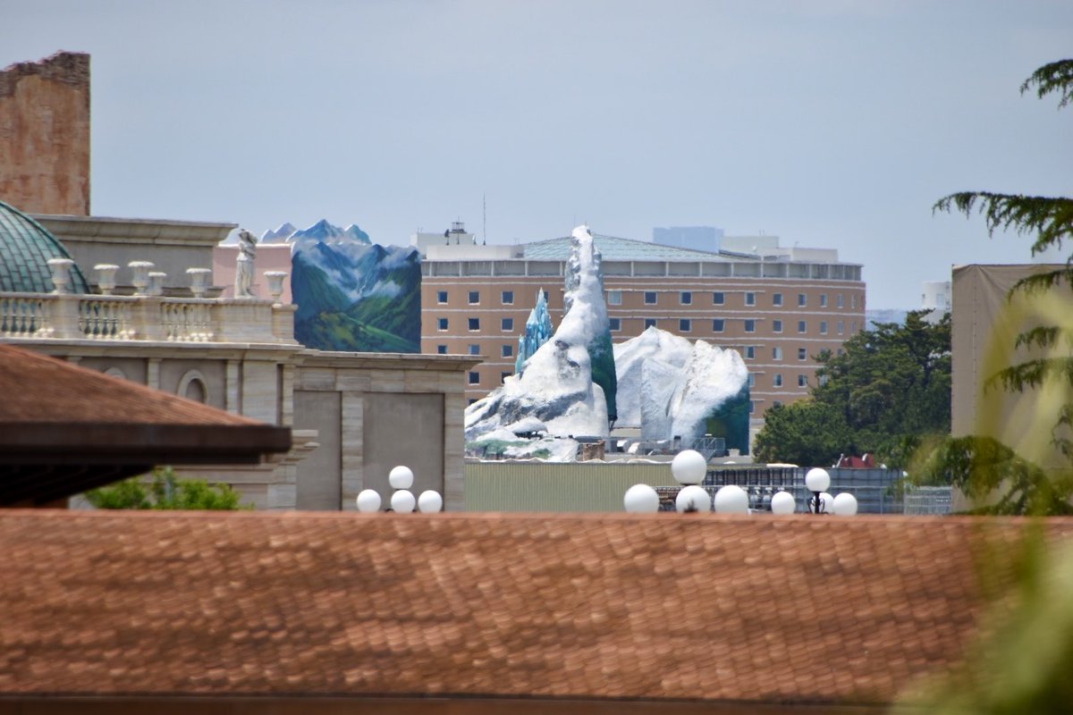 KKChannel_2001's tweet photo. 🏰🌋Today's Tokyo Disney Resort.
#DisneyParks
#tokyodisneyresort https://t.co/aOUje7nTRx