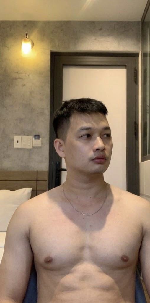 Hong Le tweet media