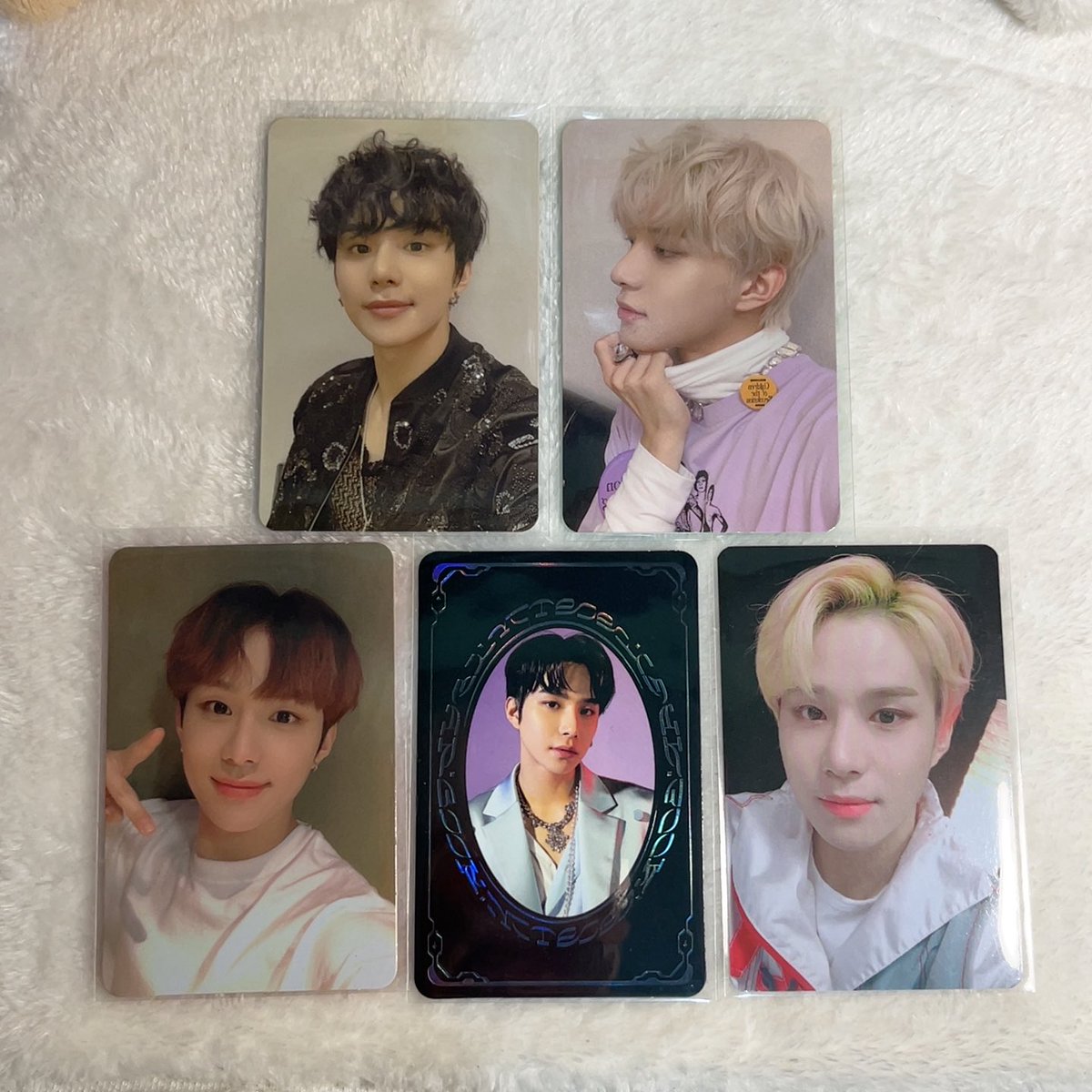 latteflower1's tweet photo. ♡ พร้อมส่ง มาร์ค จีซอง คุน หยางหยาง จองอู ยูตะ

รูปซ้ายใบละ10฿ รูปขวาใบละ20฿

ดูเพิ่มเติมได้ สนใจเดมค่า 

#ตลาดนัดnct #ตลาดนัดnctdream #ตลาดนัดnct127 https://t.co/PuridxBBXV