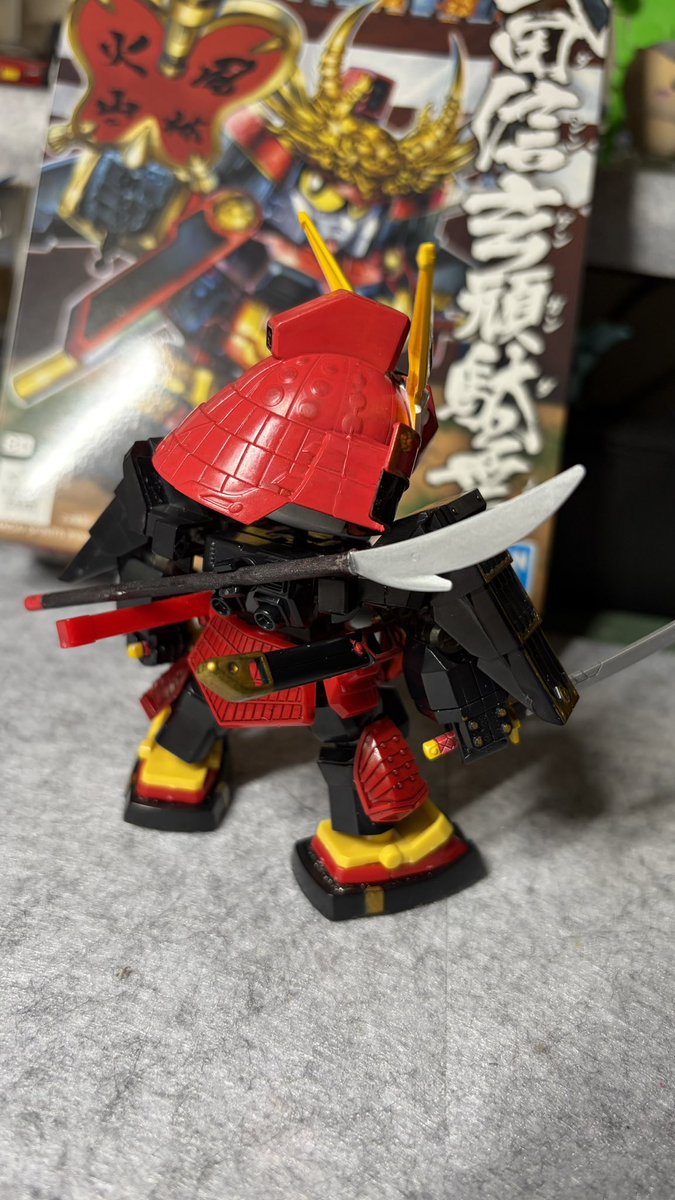 rooty_soda's tweet photo. ブロックロス武者ガンダム完成
武田信玄ガンダムが余っていたので、組み合わせてみた。
自分なりにいい感じです。
#sdガンダム　#ブロックロス　#武者ガンダム https://t.co/YBLMfWJ4CK