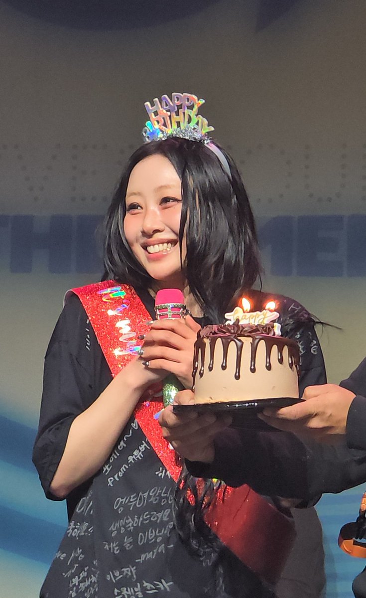드¹² 🌐 YVES IN CHICAGO tweet media