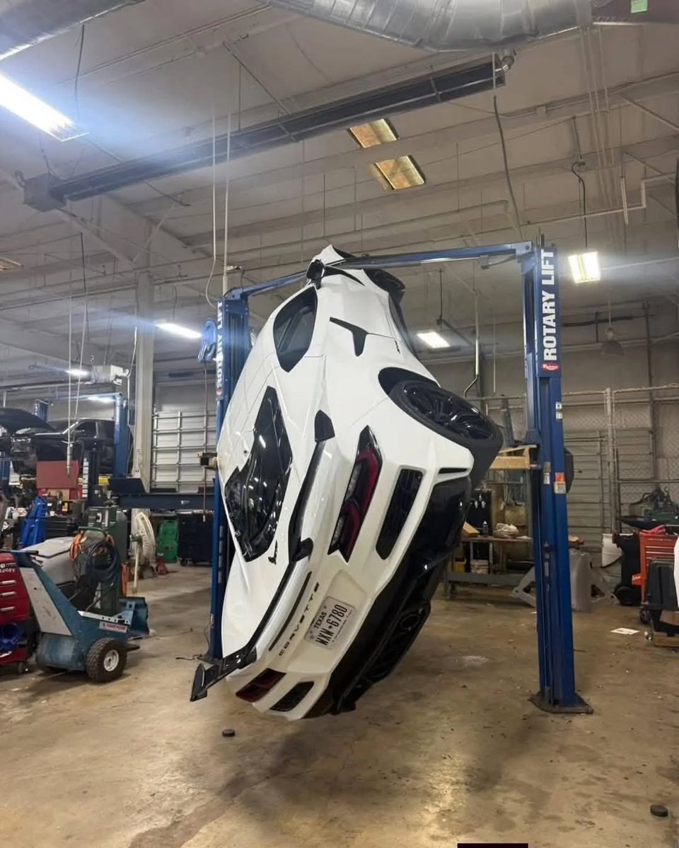 Car Hub tweet media